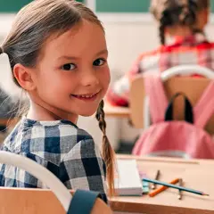 Fobia szkolna objawy – jak je rozpoznać i pomóc dziecku?